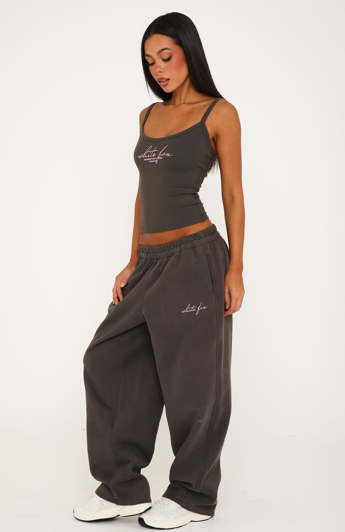 Know What You Want Barrel Leg Sweatpants Volcanic view 3